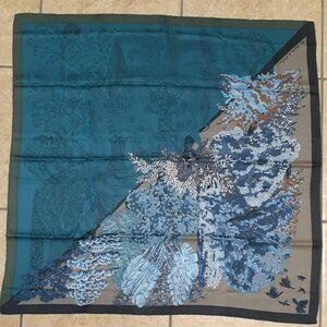 RARE! Les Legendes de l'Arbre Hermes Scarf 90cm WITH BOX! Blue Colorblock